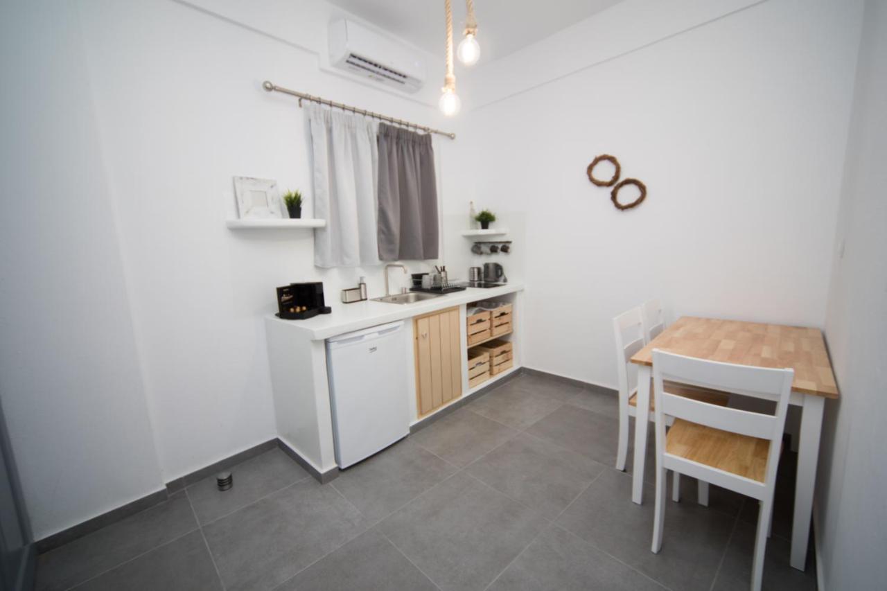 Eunoia Apartments ثيرا المظهر الخارجي الصورة