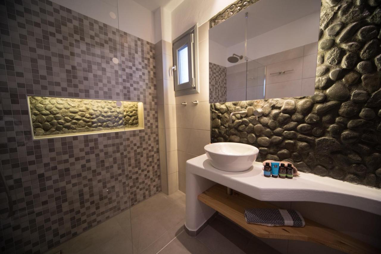 Eunoia Apartments ثيرا المظهر الخارجي الصورة