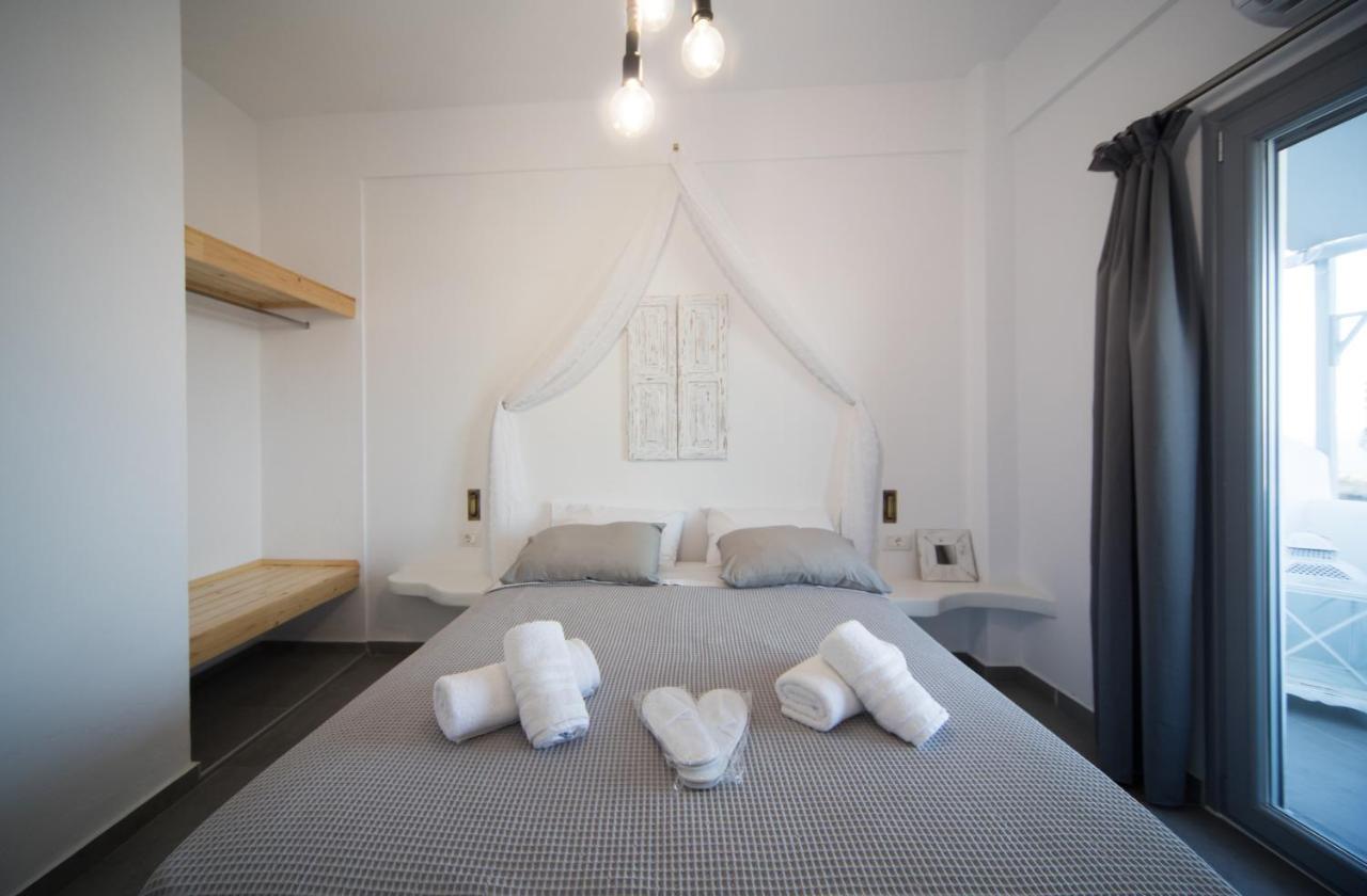 Eunoia Apartments ثيرا المظهر الخارجي الصورة