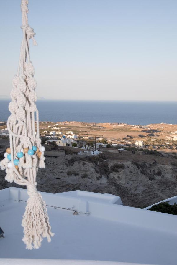 Eunoia Apartments ثيرا المظهر الخارجي الصورة